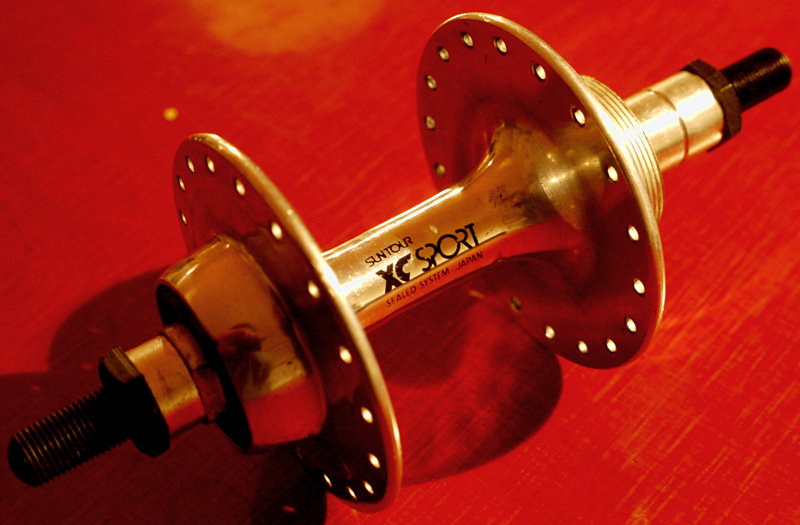 Eine XC-SPORT-Hochflanschnabe.